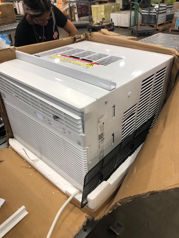 Photo 3 of GE Window Air Conditioner 14000 BTU, Wi-Fi Enabled, Energy-Efficient Cooling for Large Rooms, 14K BTU Window AC Unit with Easy Install Kit, Control Using Remote or Smartphone App
