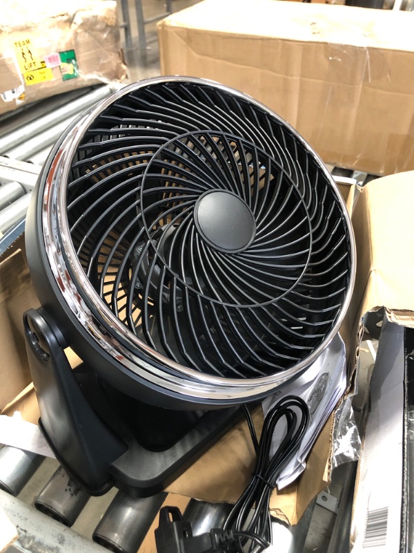 Photo 2 of 11 in. 3-Speeds Table Fan
