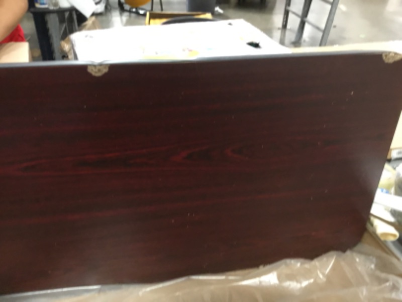 Photo 2 of (DAMAGES)Flash Furniture 8-Foot Mahogany Melamine Laminate Folding Training Table
**COSMETIC DAMAGES, MINOR DENTS**