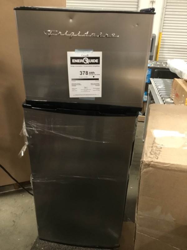Photo 3 of (DAMAGED) Frigidaire 7.5 Cu. ft. Retro Refrigerator, Platinum Series, Stainless Look (EFR749)
**DOOR DAMAGED, DENTS**