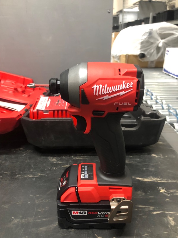 Photo 7 of Milwaukee Electric Tools 2997-22 Hammer Drill/Impact Driver Kit
