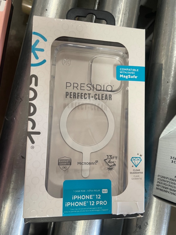 Photo 2 of Speck Products Presidio Perfect Clear + MagSafe iPhone 12 / iPhone 12 Pro Case Clear/Clear
