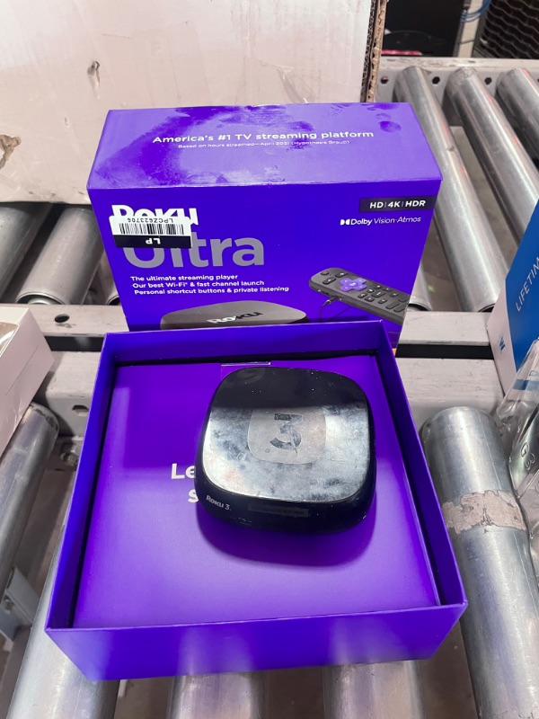 Photo 3 of Roku Ultra 2022 4K/HDR/Dolby Vision Streaming Device and Roku Voice Remote Pro with Rechargeable Battery

