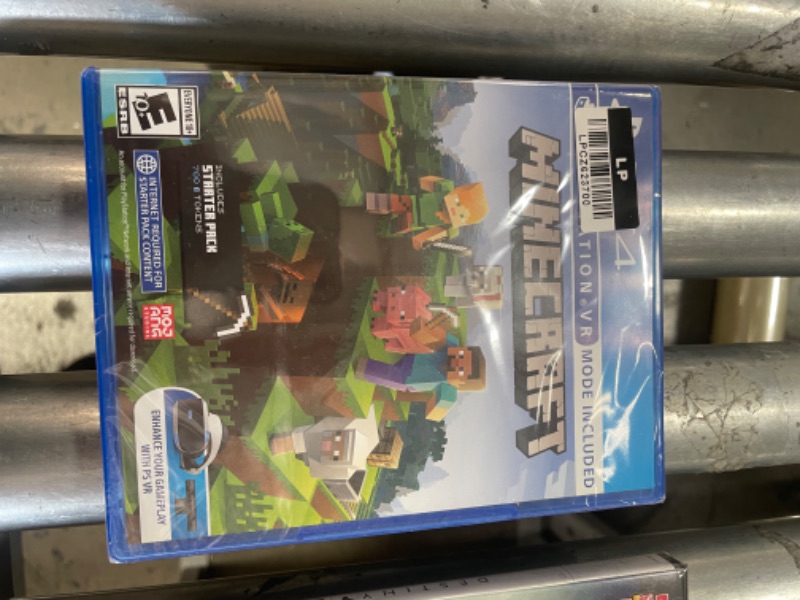 Photo 2 of Minecraft - PlayStation 4

