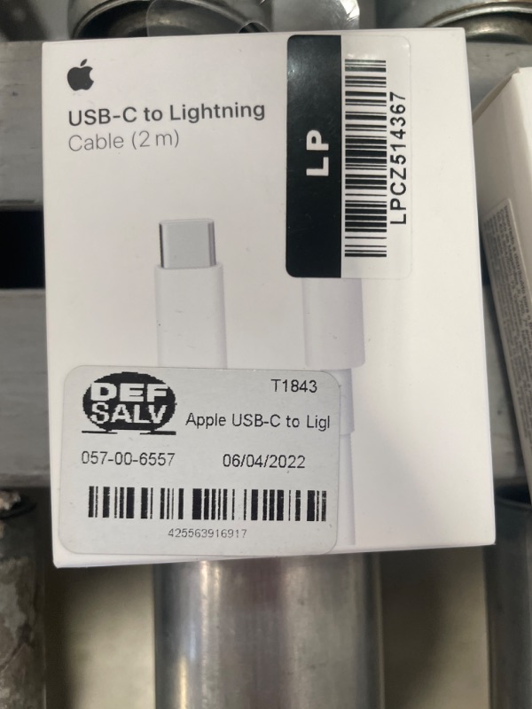 Photo 2 of Apple USB-C to Lightning Cable (2 m)