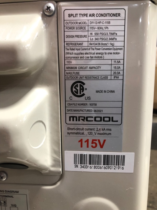 Photo 4 of ** INCOMPLETE*** ONLY BOX 1**** MISSING BOX 2***
MRCOOL DIY 3rd Gen 12,000 BTU 22 SEER Energy Star Ductless Mini-Split AC and Heat Pump with 25 ft. Install Kit 115V *** MISSING COMPONENTS***