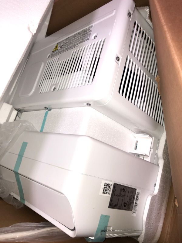 Photo 3 of **DOESN'T BLOW COLD**
Midea 8,000 BTU U-Shaped Inverter Window Air Conditioner WiFi, 9X Quieter, Over 35% Energy Savings ENERGY STAR MOST EFFICIENT