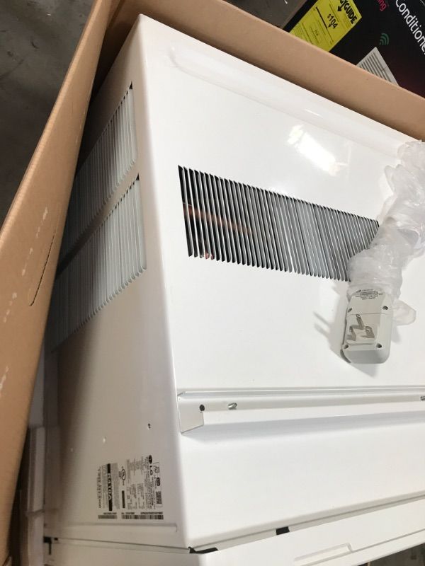 Photo 1 of 12,000 BTU 230/208-Volt Window Air Conditioner LW1221HRSM Cools 550 Sq. Ft. with Cool and Heat, Wi-Fi Enabled
