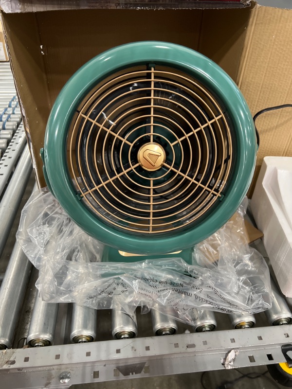 Photo 2 of Vornado VFAN Sr. Vintage Air Circulator Fan, Green
