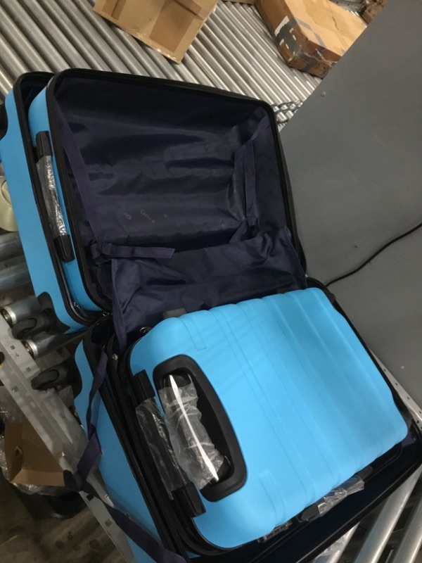 Photo 4 of ***LIKE NEW***
COOLIFE Luggage 4 Piece Set Suitcase Spinner Hardshell Lightweight TSA Lock 4 Piece Set
