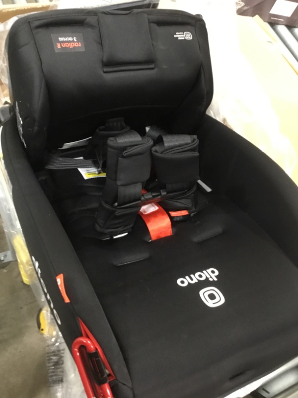 Photo 4 of Diono Radian 3R All-in-One Convertible Car Seat
