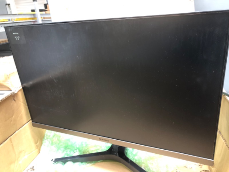 Photo 3 of SAMSUNG SR35 Series 24-Inch FHD 1080p Computer Monitor, 75Hz, IPS Panel, HDMI, VGA (D-Sub), 3-Sided Border-Less, FreeSync (LS24R350FZNXZA)
