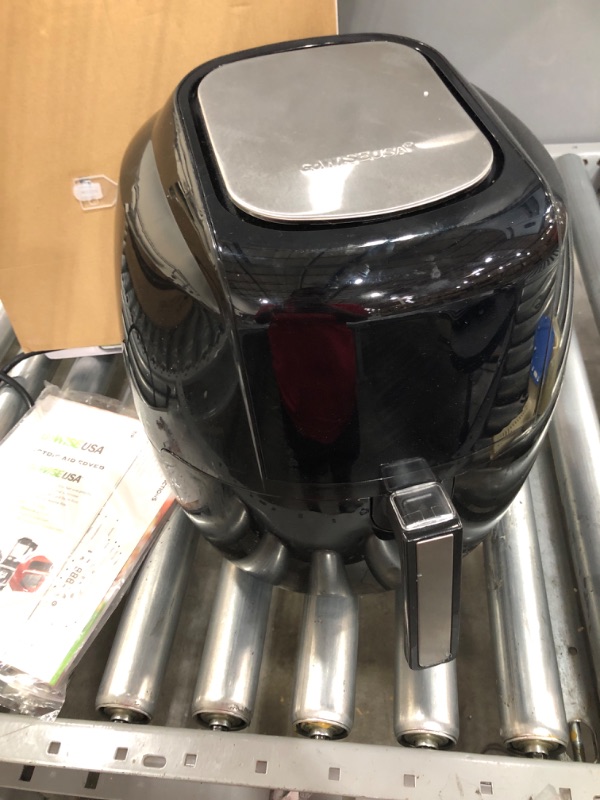 Photo 2 of 8-in-1 5.8 Qt. Black Electric Air Fryer with Recipe Book