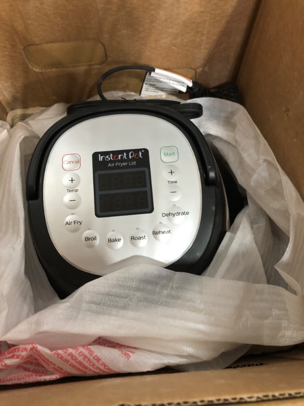 Photo 2 of Instant Pot 6 Quart Air Fryer Lid