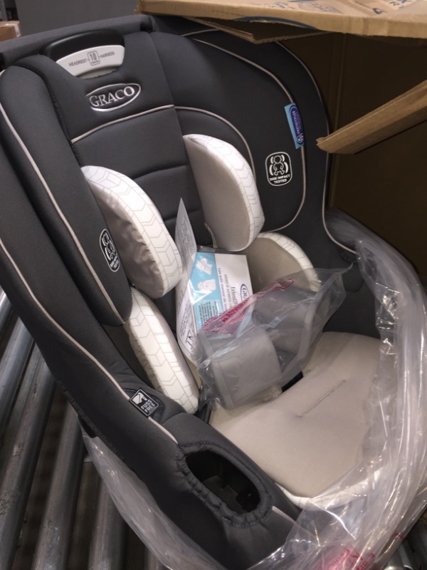 Photo 2 of Graco Extend2Fit Convertible Car Seat | Ride Rear Facing Longer with Extend2Fit, Redmond
