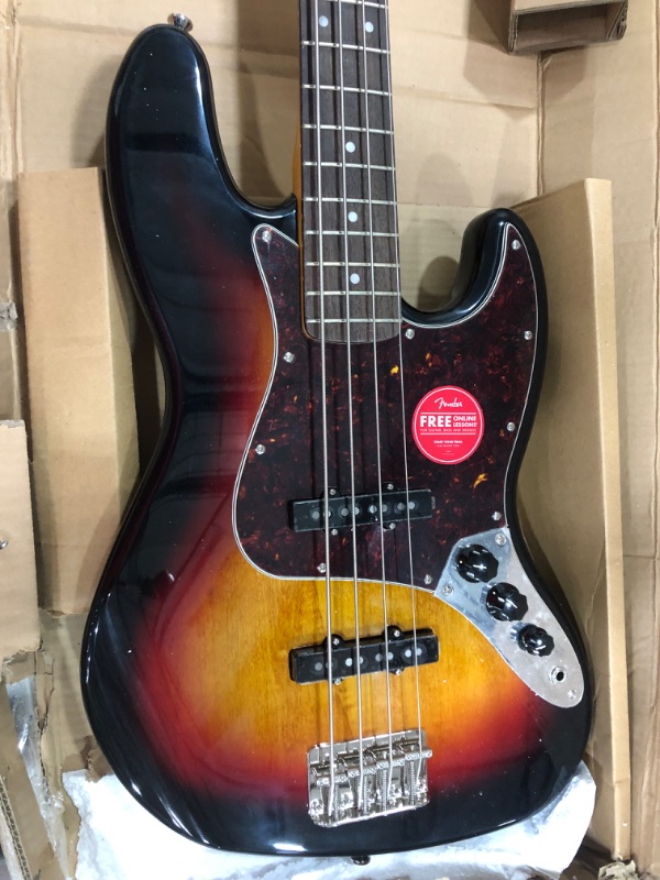 Photo 7 of Squier by Fender Classic Vibe 60's Jazz Bass - Laurel - 3-Color Sunburst
