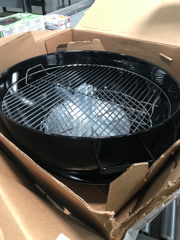 Photo 3 of 22 in. Original Kettle Charcoal Grill in Black
