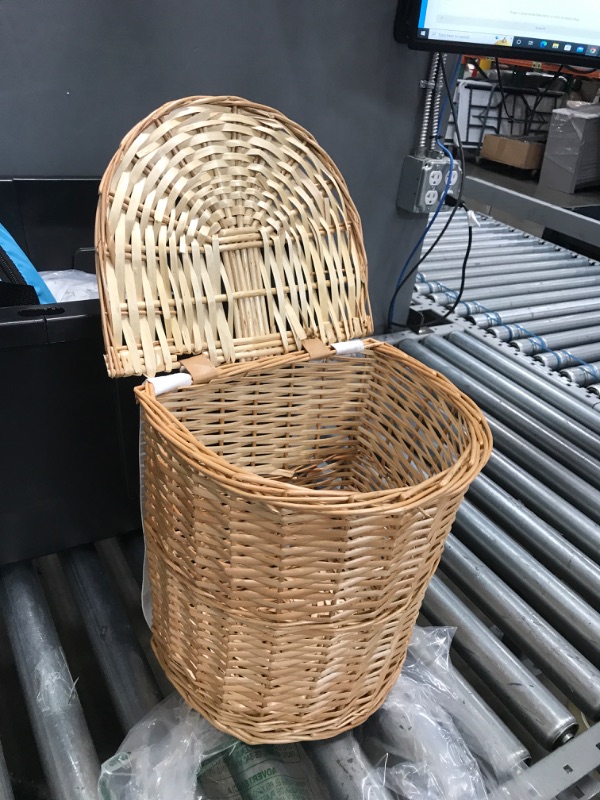 Photo 1 of 12" half moon basket