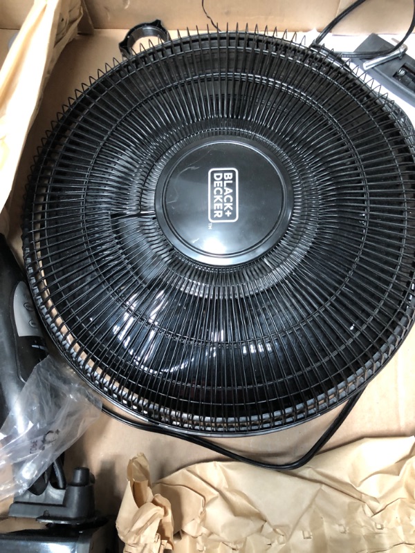 Photo 2 of **stock photo for reference only** 
black and decker 18in fan