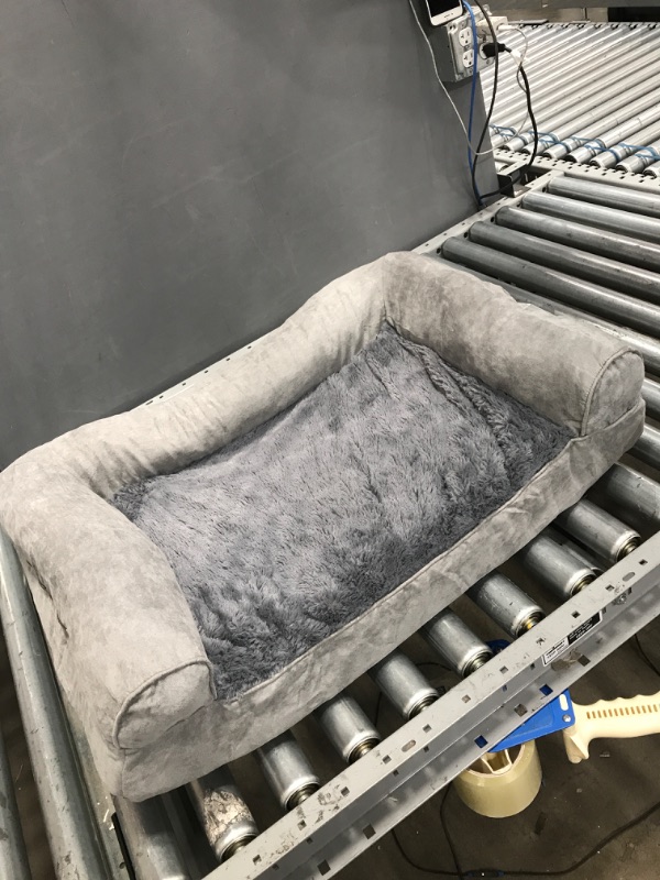 Photo 1 of 20" x 28" pet bed