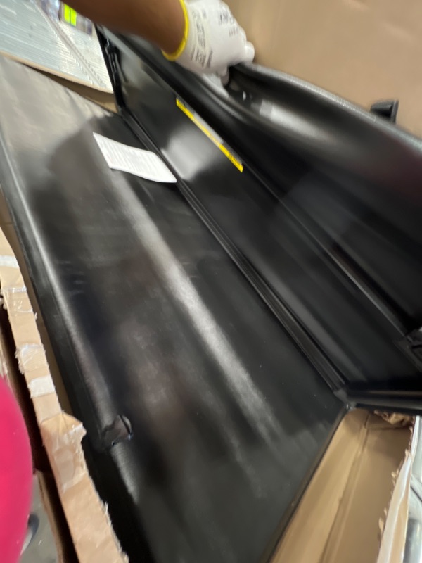Photo 1 of Gator ETX Soft Tri-Fold Truck Bed Tonneau Cover | 59115 | Fits 2019 - 2022 Chevy/GMC Silverado/Sierra, works w/ MultiPro/Flex tailgate (Will not fit Carbon Pro Bed) 5' 10" Bed (70")

