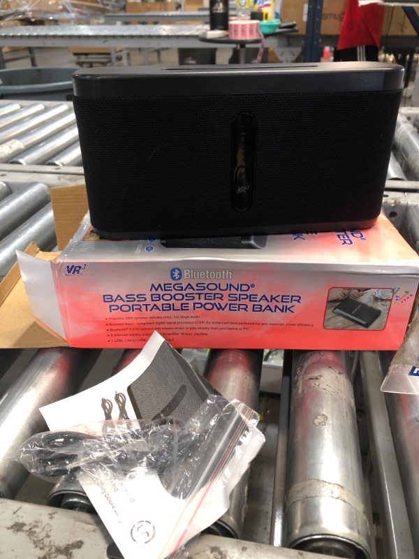 Photo 1 of USED: VR3 Megasound Bluetooth Speaker and Portable Power Bank
