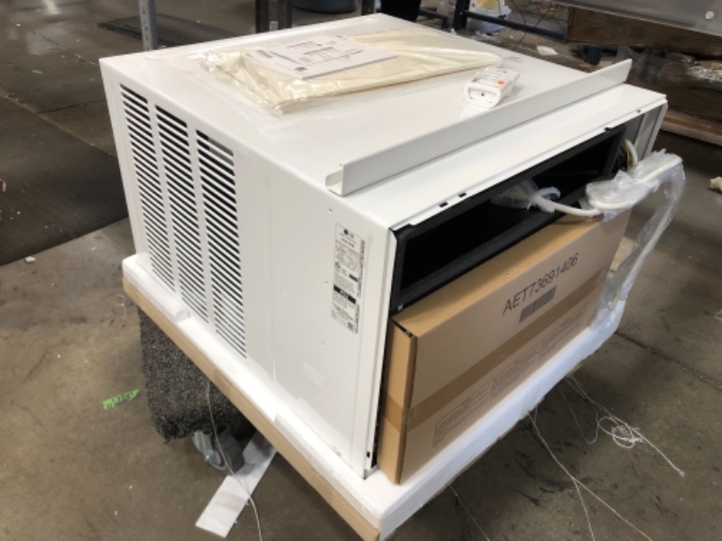 Photo 2 of LG Electronics
18,000 BTU 230/208-Volt Dual Inverter Window Air Conditioner LW1817IVSM Cools 1,000 Sq Ft, Wi-Fi Enabled with Remote W x H x D): 25.98 in. x 17.72 in. x 26.22 in.