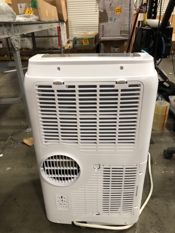 Photo 3 of USED: BLACK+DECKER BPACT12WT Large Spaces Portable Air Conditioner, 12,000 BTU, White 17.1 x 28.1 x 13.8 inches

