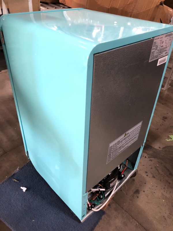 Photo 5 of NOT FUNCTIONAL***Frigidaire 3.2 Cu. Ft. Single Door Retro Compact Refrigerator EFR372 Blue
