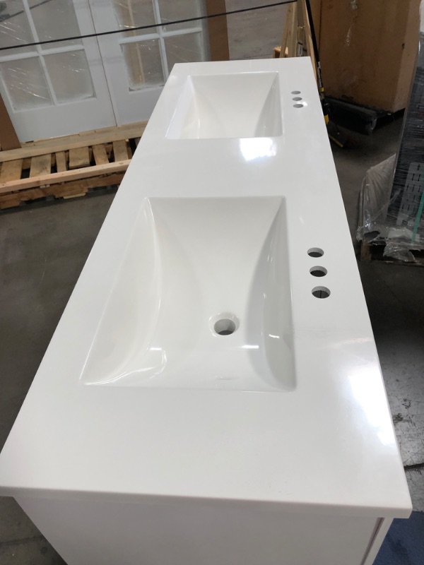 Photo 3 of *DAMAGED* Glacier Bay Candlesby 60 in. W x 19 in. D Bathroom Vanity in White with Cultured Marble Vanity Top in White with White Sink