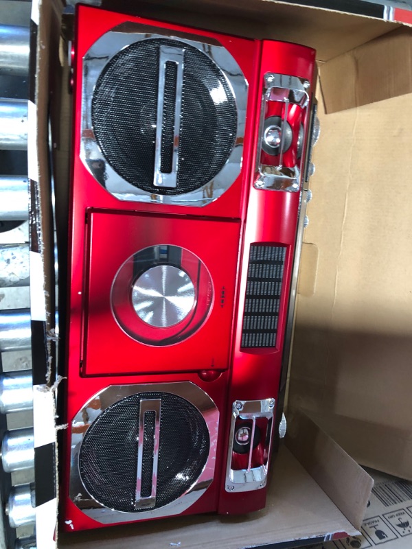 Photo 3 of Studebaker SB2145R 80's Retro Street Bluetooth Boombox with FM Radio, CD Player, LED EQ, 10 Watts RMS Power and AC/DC
