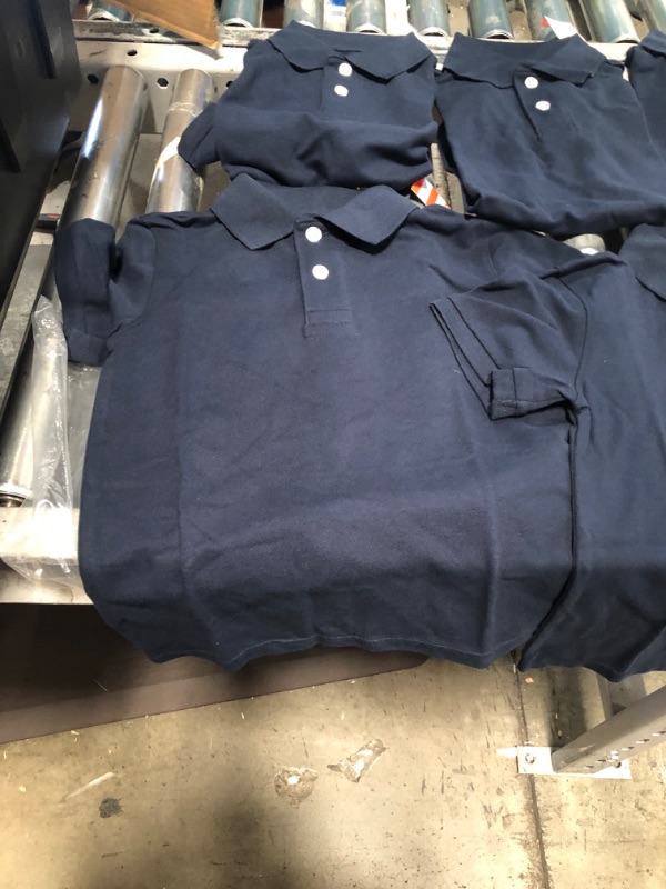 Photo 3 of Boy' 5pk Hort Leeve Uniform Polo Hirt - Cat & Jack™ // SIZE SMALL 6/7
