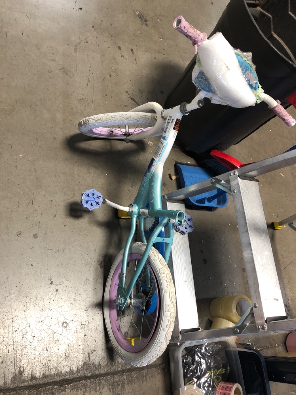 Photo 2 of Huffy Bicycles 253937 16 in. Girls Frozen Bicycle
