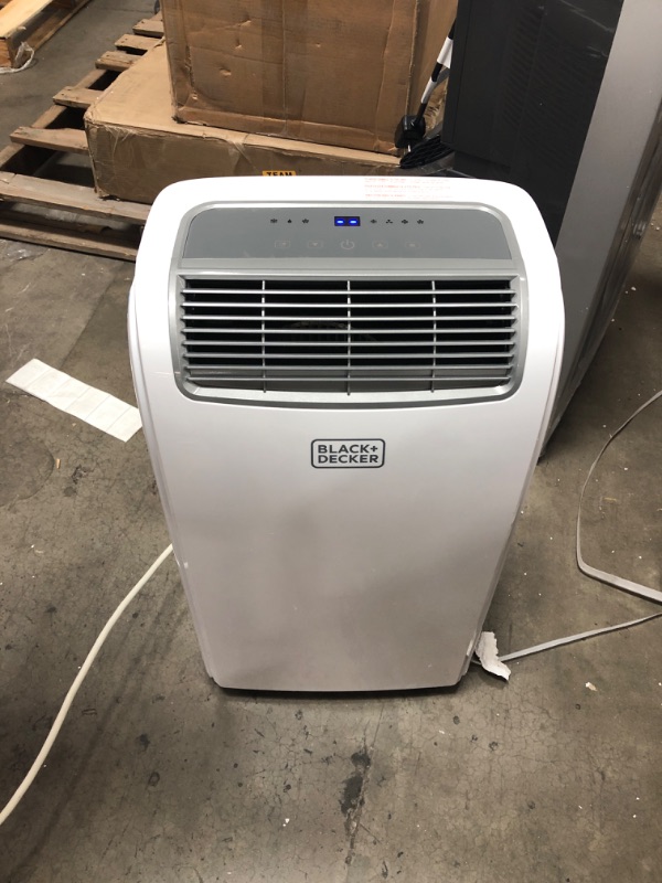 Photo 2 of BLACK+DECKER 5 000 BTU DOE (8 000 BTU ASHRAE) Portable Air Conditioner with Remote Control White
