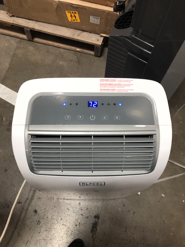 Photo 3 of BLACK+DECKER 5 000 BTU DOE (8 000 BTU ASHRAE) Portable Air Conditioner with Remote Control White
