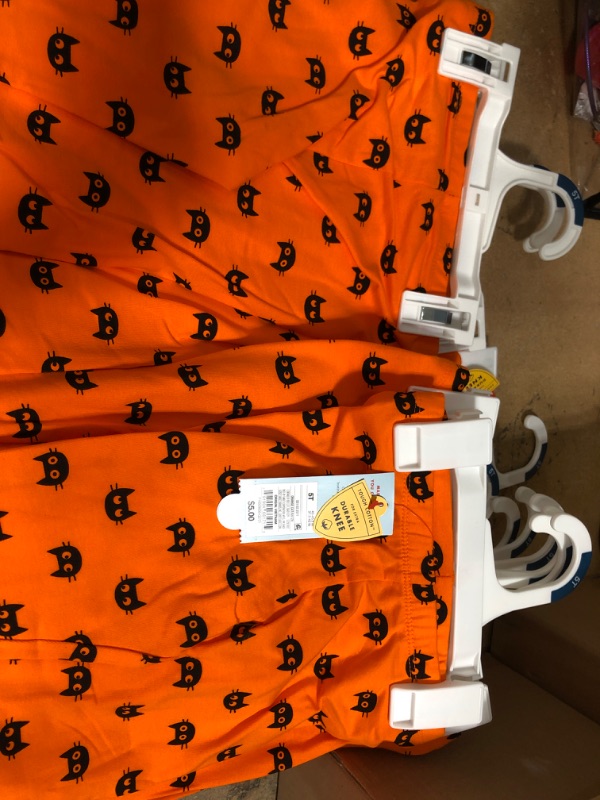 Photo 2 of **kids size 5t**
(12) Toddler Girls' Halloween Cat Leggings - Cat & Jack™
