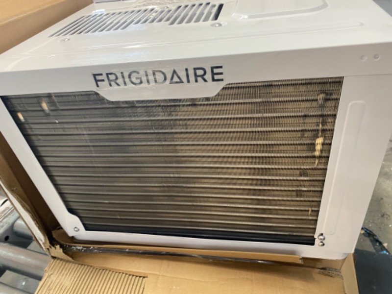 Photo 6 of Frigidaire 8 000 BTU Energy Star Inverter Quiet Temp Smart Room Window Air Conditioner
