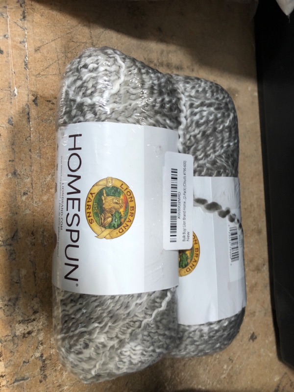 Photo 1 of 2 Lion Brand Yarn (1 Skein 790-600 Homespun, Clouds Yarn
