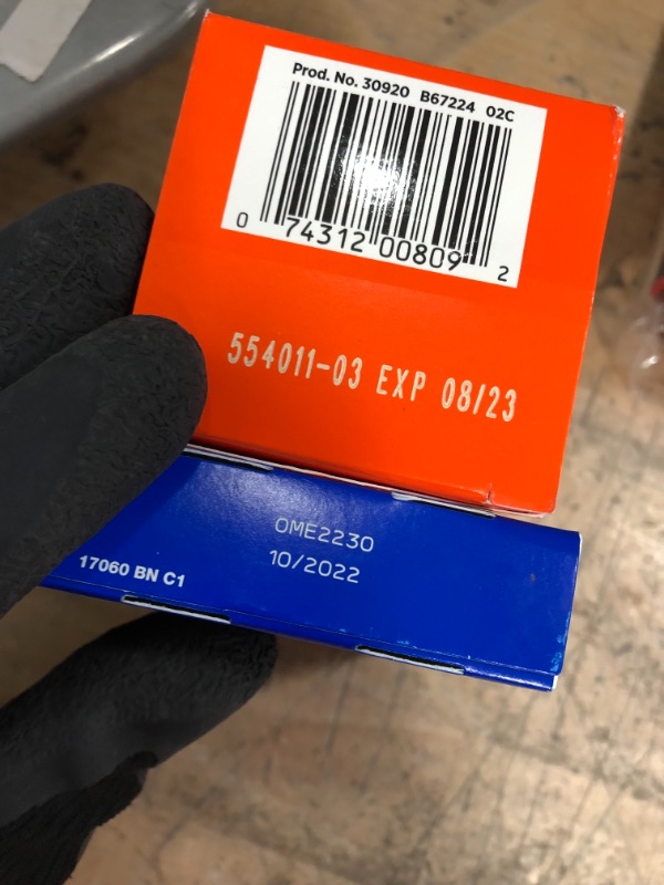 Photo 2 of *EXPIRES Oct 2022 and Aug 2023*
Miscellaneous Bundle (2 in 1 headlamp, father's day banner w/ balloons, 1000 ct paperclips, 50 ct immune supplements, and 20 ct nicotine gum) 
