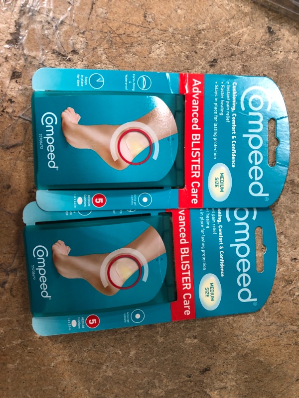 Photo 2 of 2-Compeed Blister Medium Plasters