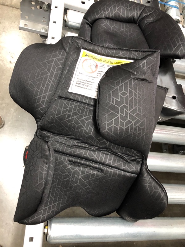 Photo 4 of Diono Radian 3RXT, 4-in-1 Convertible Car Seat, Rear and Forward Facing, Steel Core, 10 Years 1 Car Seat, Ultimate Safety and Protection, Slim Fit 3 Across, Gray Slate