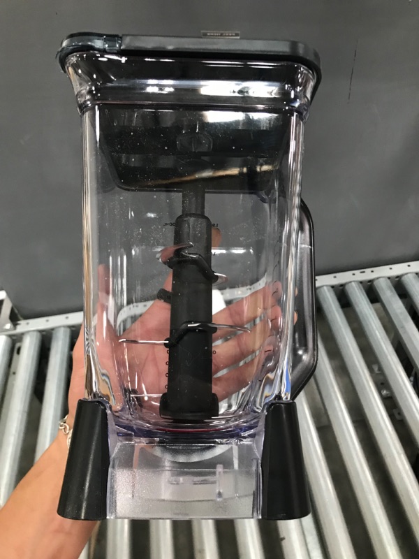 Photo 4 of **INCOMPLETE PARTS ONLY** Ninja BL610 Professional 72 Oz Countertop Blender with 1000-Watt Base and Total Crushing Technology for Smoothies, Ice and Frozen Fruit, Black, 9.5 in L x 7.5 in W x 17 in H
