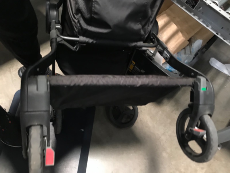 Photo 5 of Ergobaby Metro+ Compact Baby Stroller, Lightweight Umbrella Stroller Folds Down for Overhead Airplane Storage (Carries up to 50 lbs), Car Seat Compatible, Slate Grey
