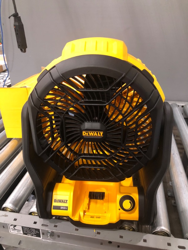 Photo 1 of DEWALT 20V MAX* Jobsite Fan, Tool Only