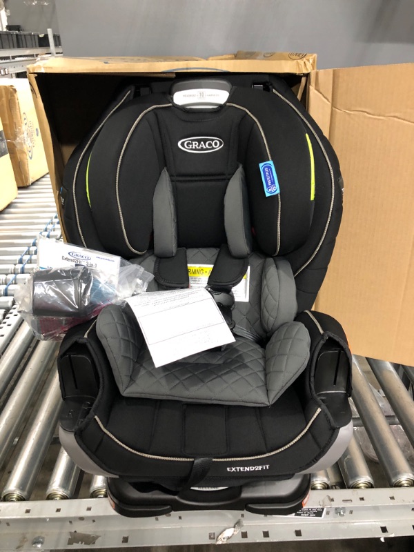 Photo 2 of Graco Extend2Fit 3 in 1 Car Seat | Ride Rear Facing Longer with Extend2Fit, featuring TrueShield Side Impact Technology, Ion , 20.75x19x24.5 Inch (Pack of 1)
