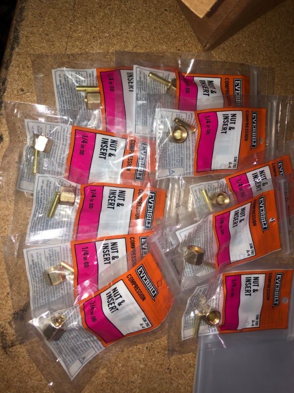 Photo 1 of 10 pack - Everbilt
1/4 in. Compression Brass Nut Fitting