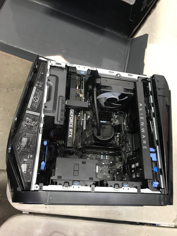 Photo 1 of **MISSING INTERNAL COMPONENTS* REVIEW PHOTOS* ALIENWARE AURORA RYZEN™ EDITION R14 GAMING DESKTOP
