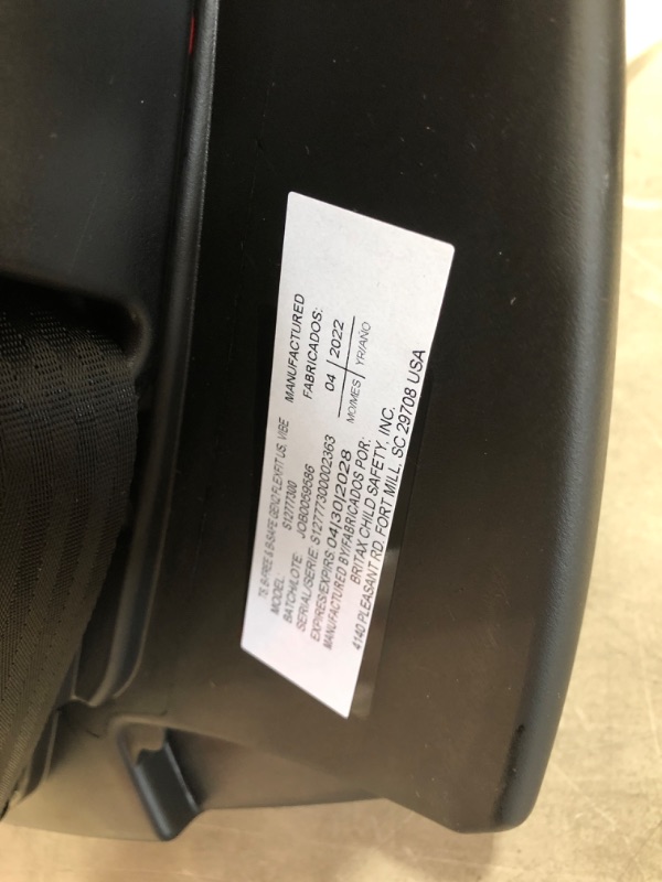 Photo 3 of Britax B-Free & B-Safe Gen2 Flexfit Travel System Vibe
