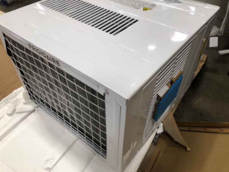 Photo 4 of **DAMAGED* Frigidaire 15,000 BTU Connected Window-Mounted Room Air Conditioner
