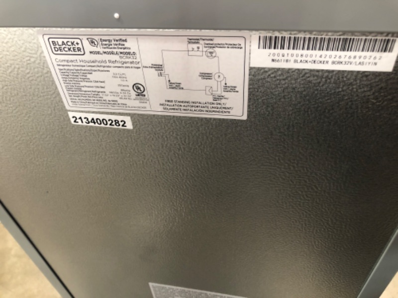 Photo 1 of **MINOR DAMAGE**BLACK+DECKER BCRK32V Compact Refrigerator Energy Star Single Door Mini Fridge with Freezer, 3.2 Cubic Ft., VCM